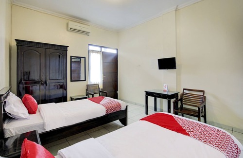 Sidoarjo Hotel | OYO 3862 Syariah Hotel Pandan Wangi