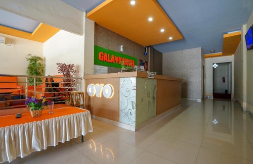Palembang Hotel | OYO 427 Hotel Galaxy