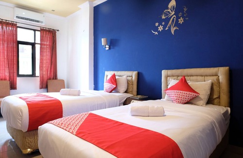 Manggar Hotel | OYO 515 Oasis Hotel