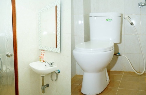 Manggar Hotel | OYO 515 Oasis Hotel