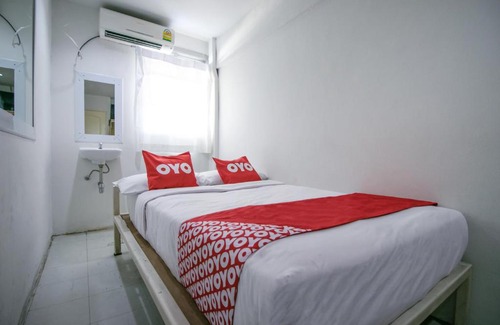 Bangkok City Centre Hotel | OYO 568 Art Hotel Hua Lamphong