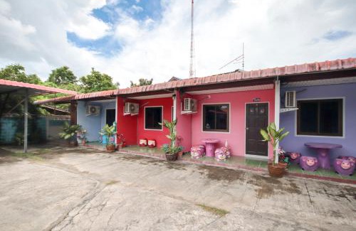 Downtown Krabi Hotel | OYO 682 Fishering Home