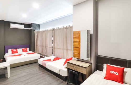 Batu Caves Hotel | OYO 89381 Moonnight Hotel