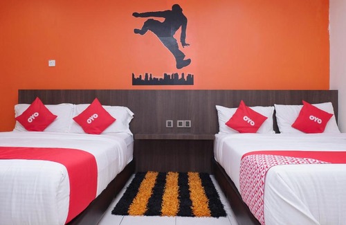 Pekan Melayu Hotel | OYO 89777 Urbanstay Kuantan