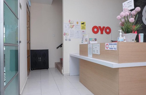 Pekan Melayu Hotel | OYO 89777 Urbanstay Kuantan