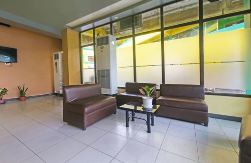 Muntinlupa Hotel | OYO 901 Ranchotel Tunasan