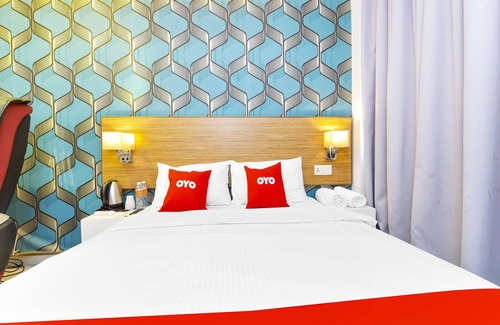 Dataran Sunway Hotel | OYO 90511 Sovotel Kota Damansara 38a