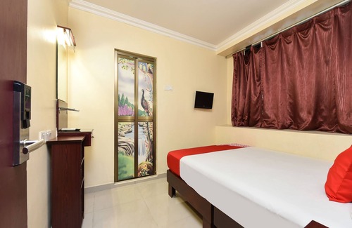 Petaling Jaya Hotel | OYO 90562 J Hotel PJ