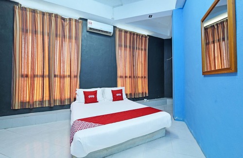 Kampung Nail Hotel | OYO 90720 Sky Garden Inn