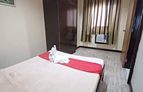 Don Bosco Hotel | OYO 908 153 Silverio Suites