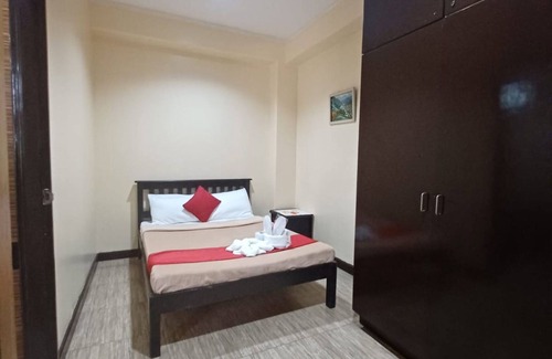 Don Bosco Hotel | OYO 908 153 Silverio Suites