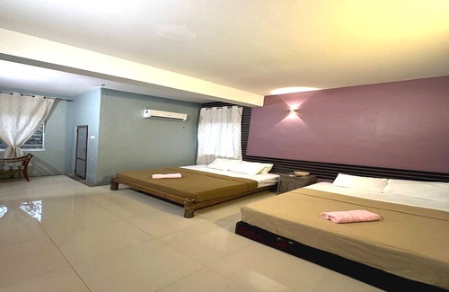 Simpang Kenyum Hotel | OYO 90938 The Nk Langkawi