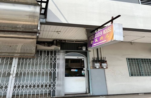 Pasir Puteh Baharu House | OYO 90994 Hotel Golden Mouse