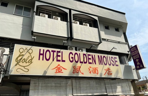 Pasir Puteh Baharu House | OYO 90994 Hotel Golden Mouse