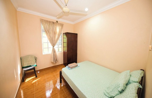 Kubang Kerian Hotel | OYO 91004 Homestay Masjid At Taqwa (Syariah)