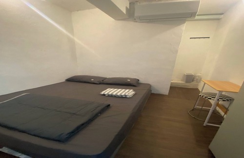 Jelutong Hotel | OYO 91085 J Stay Guesthouse