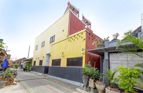 Banyuwangi Hotel | OYO 91773 Ab Homestay
