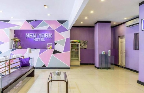 Pasong Tamo Hotel | OYO 920 New York Hotel Miami