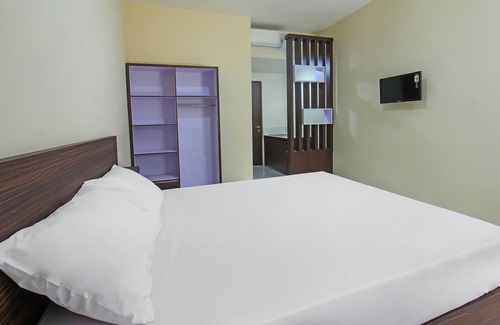 Mataram Hotel | OYO 92237 Dj Home