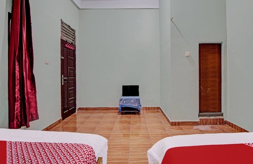 Kampar Hotel | OYO 92302 Salsa Homestay Syariah Near Pondok Pesantren MUALLIMIN Muhammadiyah Bangkinang Kota