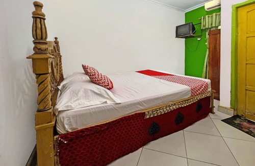 Makassar Hotel | OYO 92326 Hotel Melati Bm Pangkep