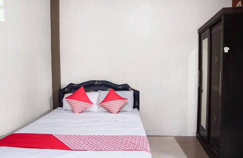 Palembang Hotel | OYO 92588 Grand Lie Cost Syariah