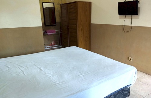 Mataram Hotel | OYO 92756 Kos Moncok