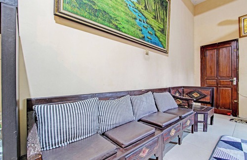 Borobudur Hotel | OYO 92851 Homestay Borobudur Specpacker Syariah