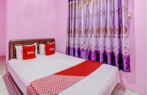 Surabaya Hotel | OYO 93114 Salak Homestay Syariah