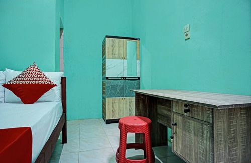 Pematangsiantar Hotel | OYO 93298 Barito House