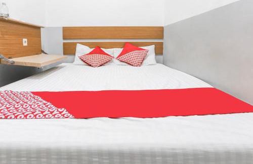 Ciledug Hotel | OYO 93584 RukotelNearICE BSD