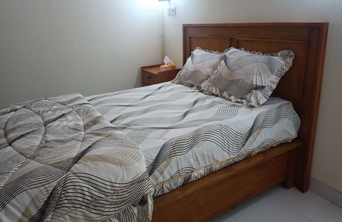 Kecamatan Pringgasela Hotel | OYO 93627 Avocado Homestay