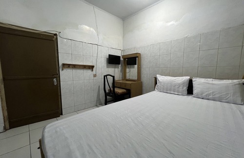 Kalimantan Hotel | OYO 93744 Guest House Akbarrinna