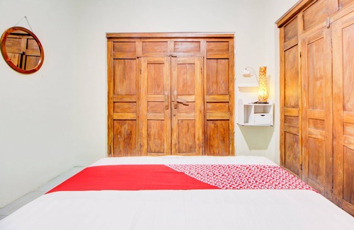 Patuk Hotel | OYO 94377 Maryam Homestay Syariah 2