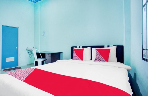 Palembang Hotel | OYO 94664 Al Barokah Embun Kostel