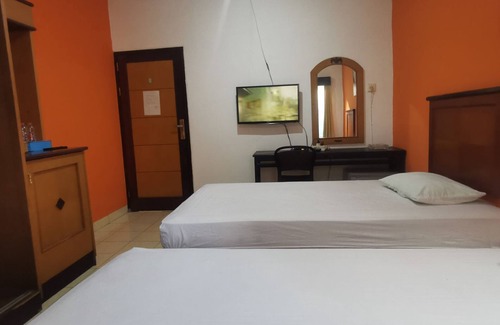 Balikpapan Hotel | OYO 94671 Classic Guesthouse