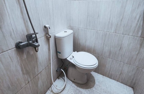 Banaran Hotel | OYO 94673 Guesthouse Syariah