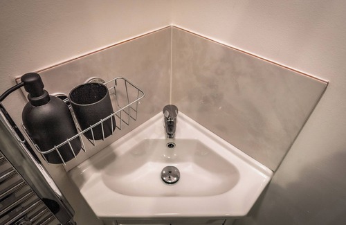 Middlesbrough Hotel | OYO Bellevue Apartments Middlesborough