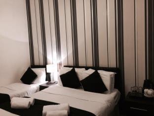 Heston Central House | OYO Firs Lodge London Heathrow