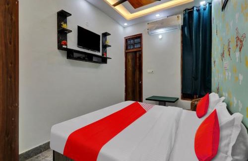 Mohanlalganj Hotel | OYO Flagship 81117 The Suraj Guest House