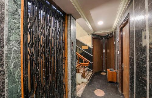 Vijayawada Hotel | OYO Flagship Hotel Sitara Grand