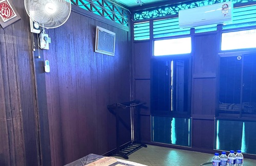 Penaga House | OYO Home 90495 Homestay Kampung Kota Aur