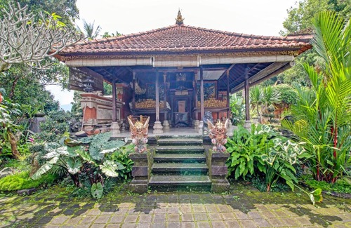 Munduk Hotel | OYO Homes 91091 Desa Wisata Umejero