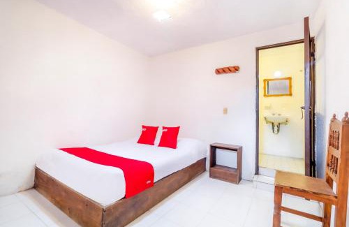 San Cristobal de las Casas Hotel | OYO Hotel La Luna, Templo de Santo Domingo de Guzmán