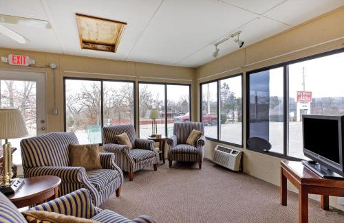 Branson Hotel | OYO Hotel Branson MO-165
