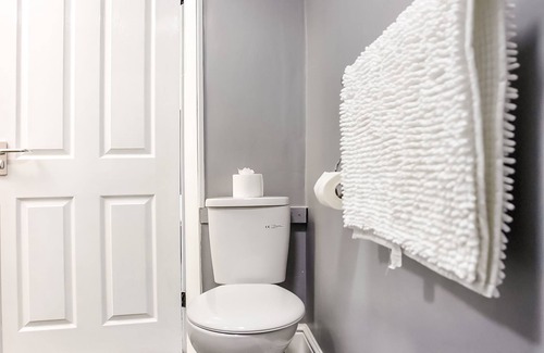 Scunthorpe Hotel | OYO Hotel Clamart