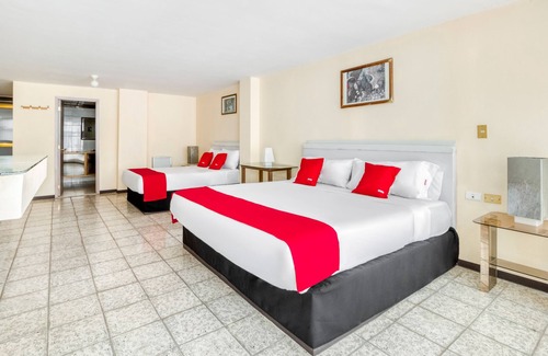 Aguascalientes Hotel | OYO Hotel Del Llanito, Aguascalientes