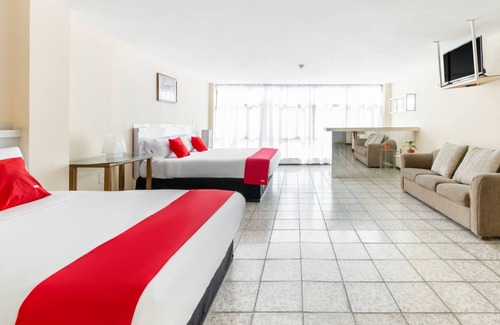 Aguascalientes Hotel | OYO Hotel Del Llanito, Aguascalientes