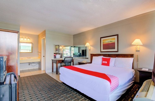 Douglas Hotel | OYO Hotel Douglas GA US-441