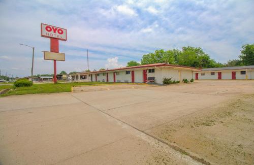 McAlester Hotel | OYO Hotel McAlester OK S Main St